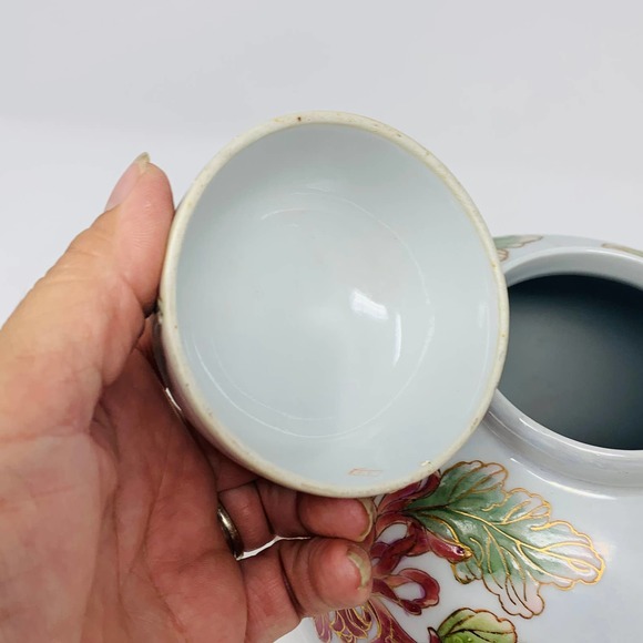 Vintage Hand Painted Lidded Chinese Ginger Jar Urn Floral Design 9" - Picture 6 of 9